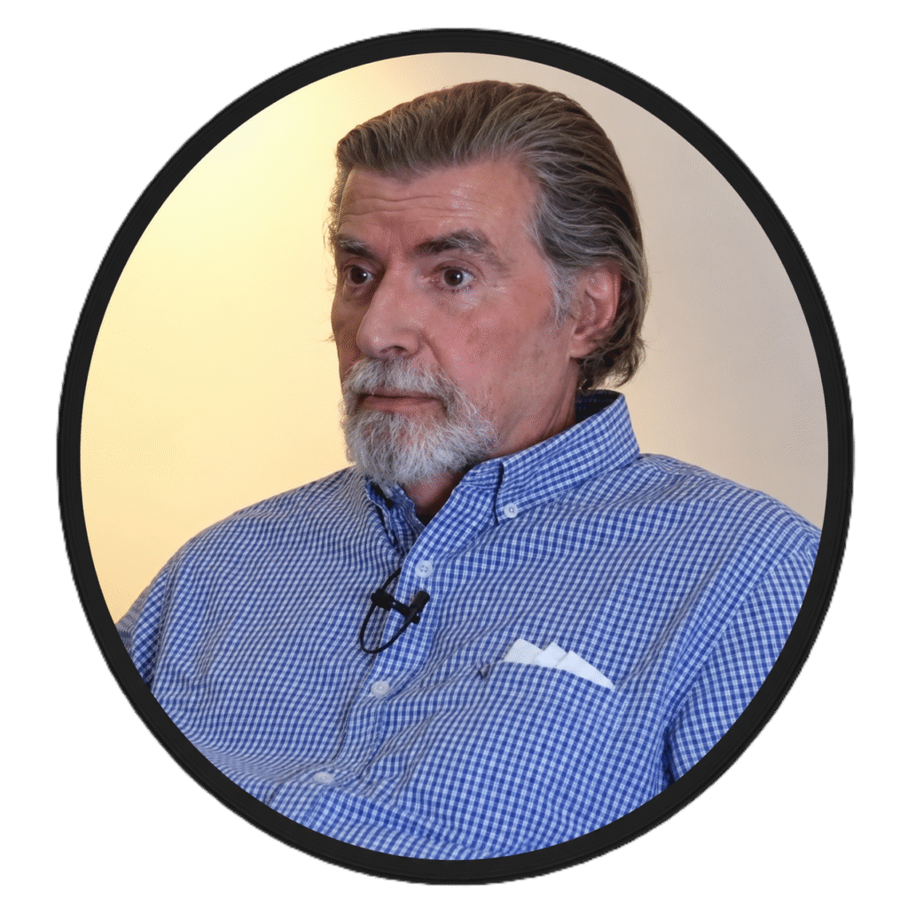 Dr. Gustavo Vaca Narvaja